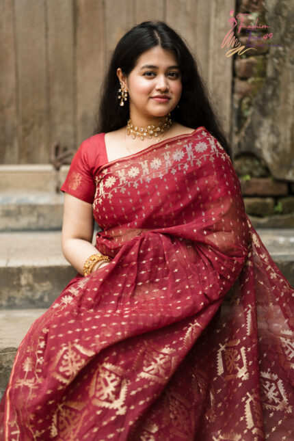 SAREE