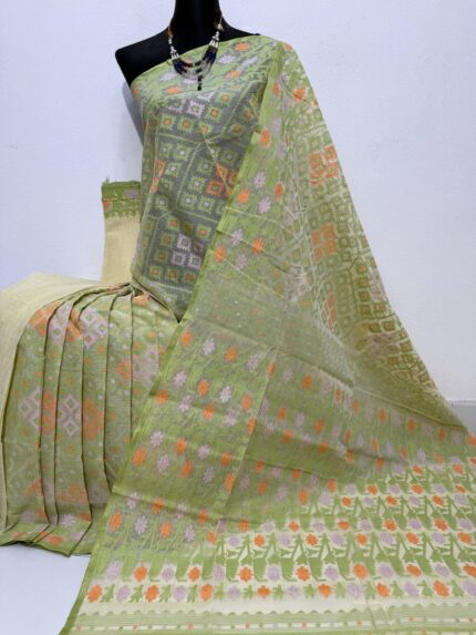 SAREE